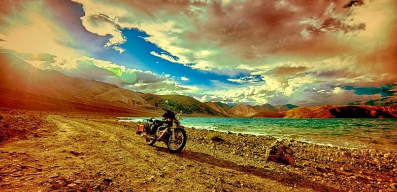 Click image for larger version

Name:	Ladakh.jpg
Views:	67
Size:	67.6 KB
ID:	142328
